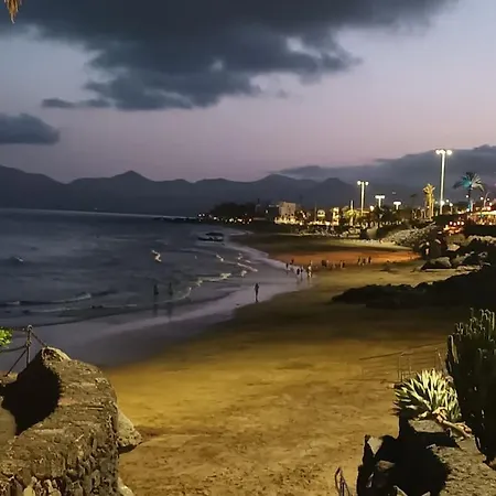 Salitre, Cerca Del Mar *