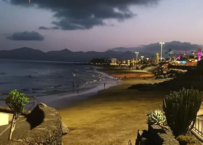 Salitre, Cerca Del Mar *