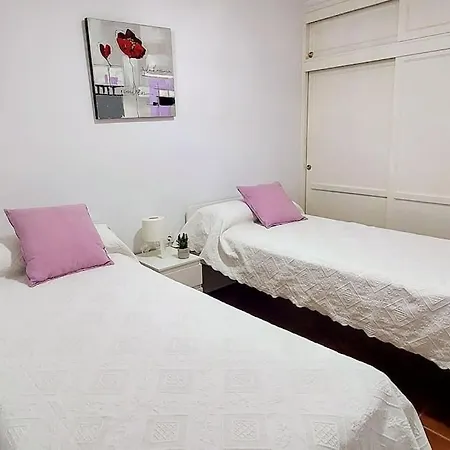 Salitre, Cerca Del Mar Puerto del Carmen (Lanzarote)